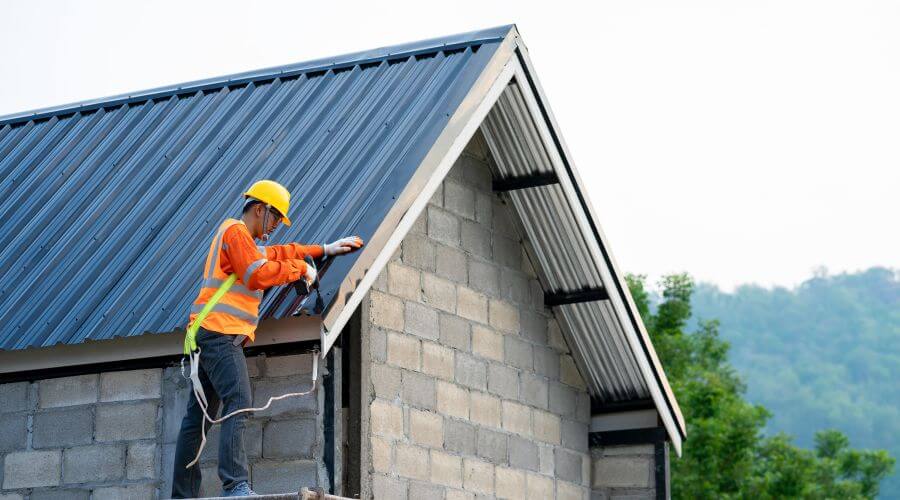 Professional residential roofers in Trumbull, CT